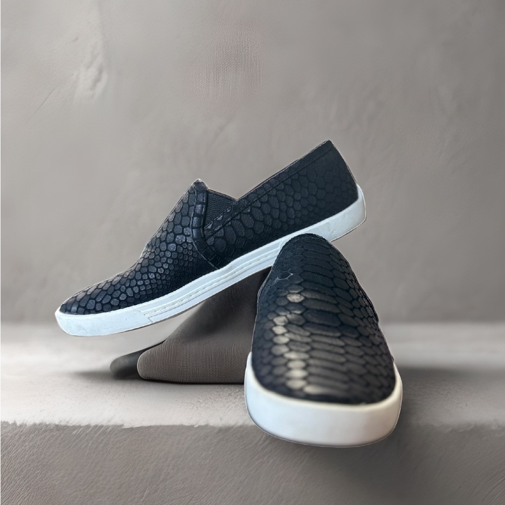 NEW Joie Black Embossed Leather Slip-On Sneakers SIZE 4